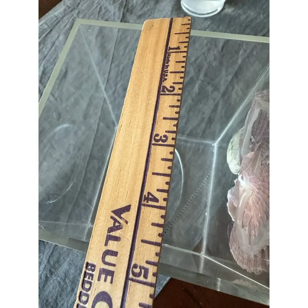 vinage clear acrylic